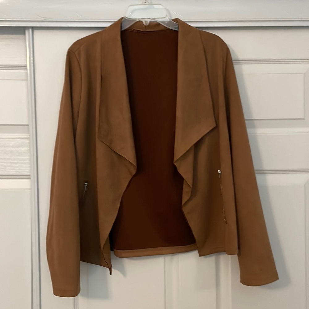 Light weight brown jacket.